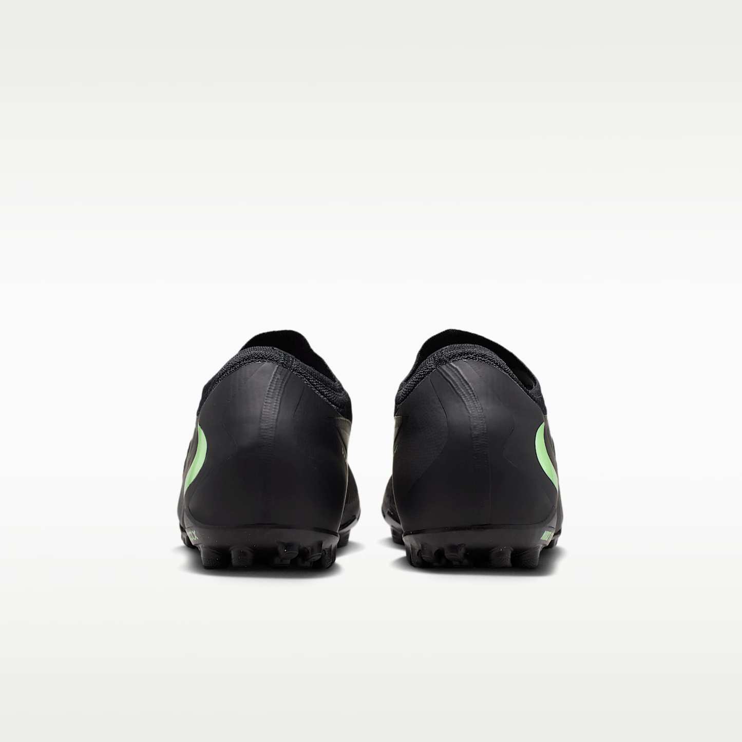 Nike Phantom 6 Low Pro Fußballschuh für Turf – Schwarz/Schwarz/Illusion Green