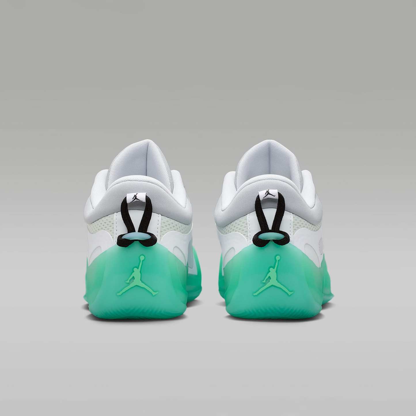Jordan Heir Series 2 "Seafoam" Basketballschuh – Weiß/Metallic Silver/Pink Blast/Light Pumice