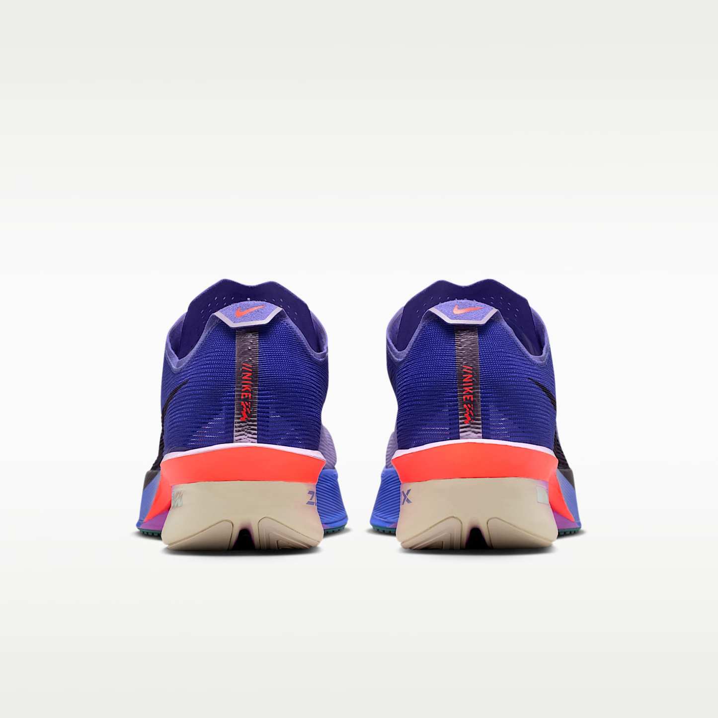 Nike Vaporfly 4 Straßenlaufschuh für Wettkämpfe (Damen) – Violet Mist/Persian Violet/Hot Lava/Purple Dynasty