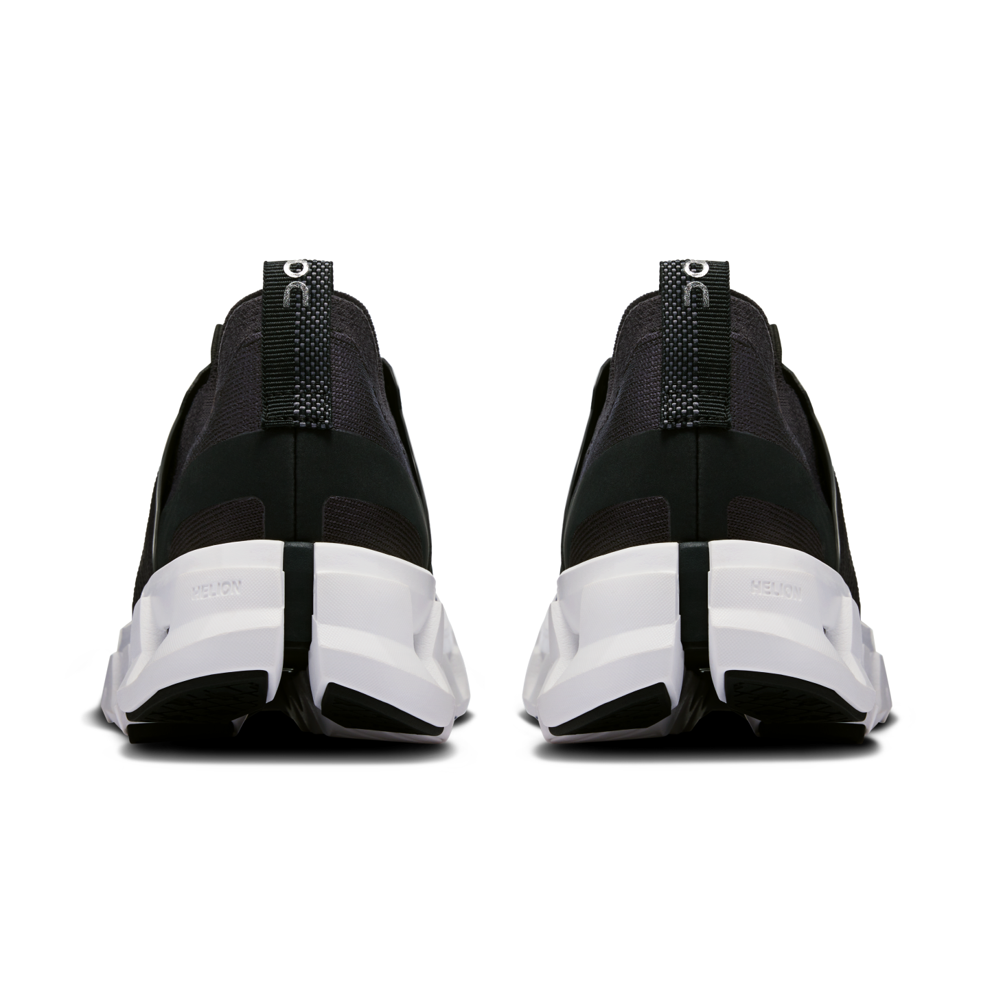 Cloudswift 4 für sie – Black | White