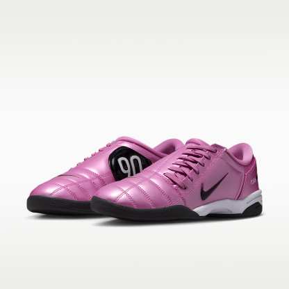 Nike Total 90 Schuh (Damen) – Light Magenta/Weiß/Schwarz