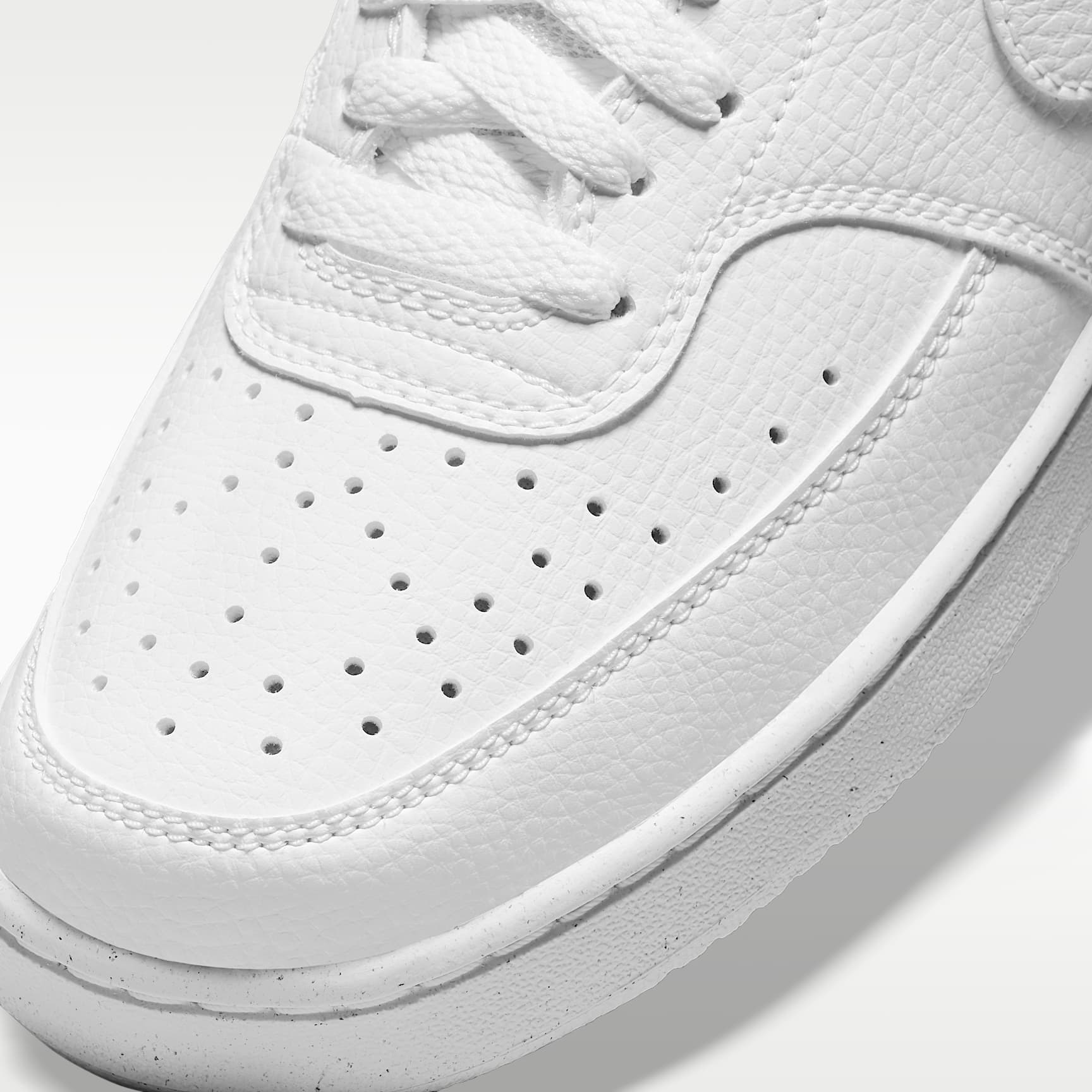 Nike Court Vision Low Next Nature Schuh (Damen) – Weiß/Weiß/Weiß