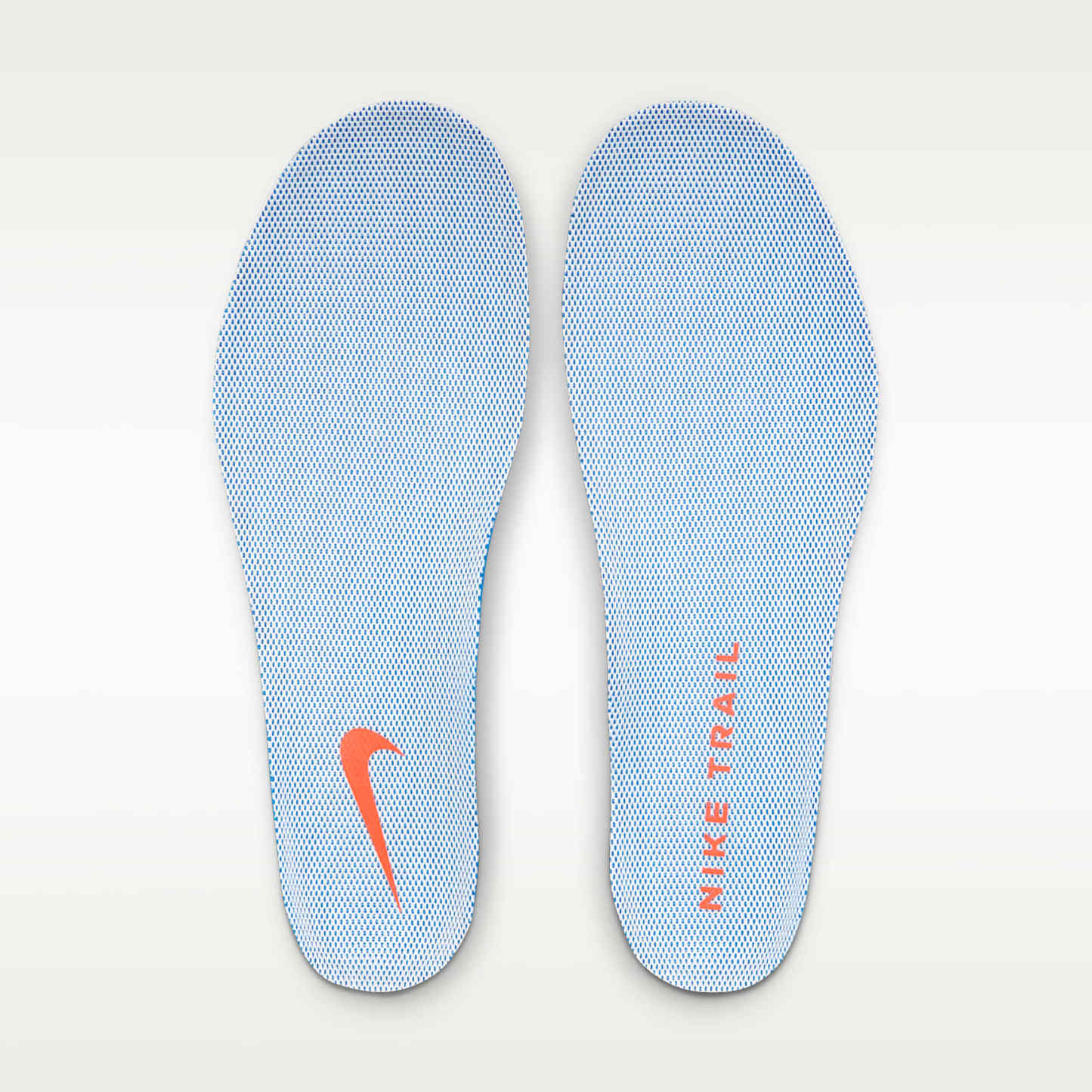 Nike Wildhorse 10 Traillaufschuh (Damen) – Summit White/Safety Orange/Phantom/Schwarz