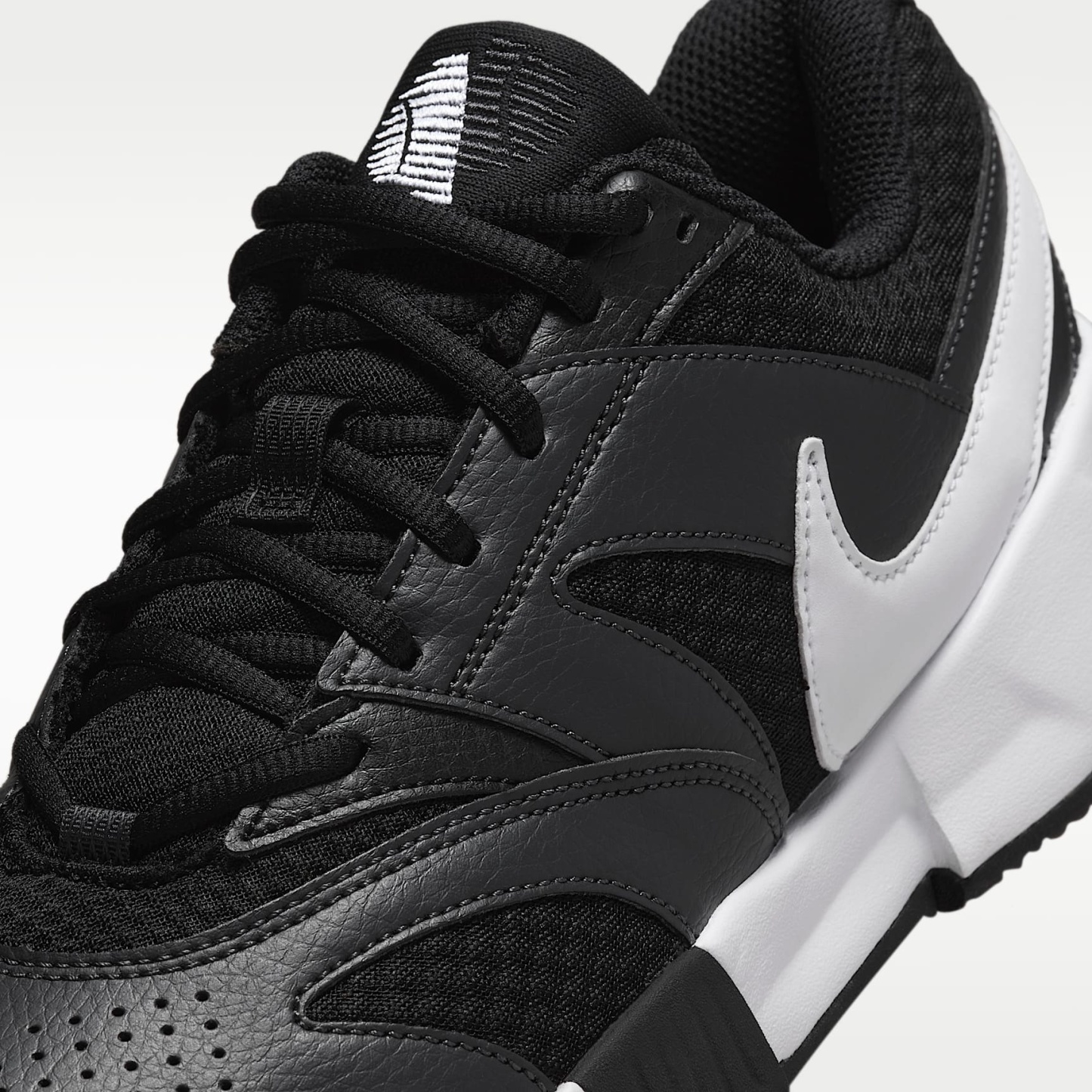 NikeCourt Lite 4 Tennisschuh für Sandplätze für Damen – Schwarz/Anthracite/Weiß