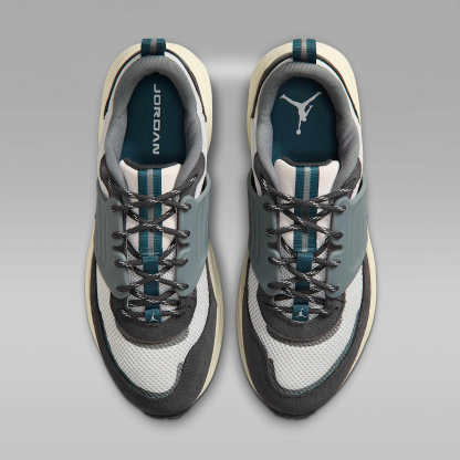 Jordan Trunner O/S Schuhe (Herren) – Photon Dust/Anthracite/Cool Grey/Ash Green
