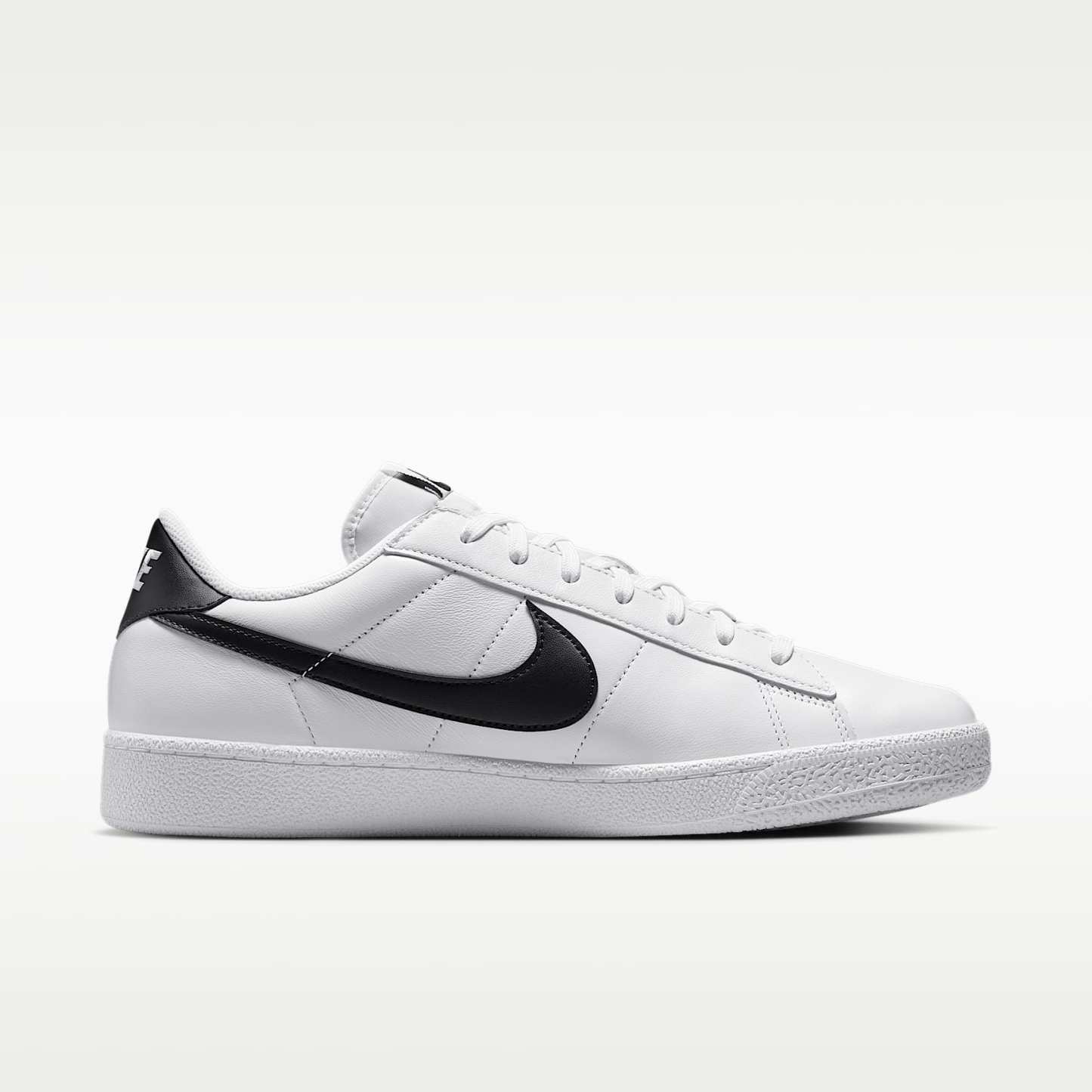 Tennis Classic CS Schuh (Herren) – Weiß/Weiß/Schwarz