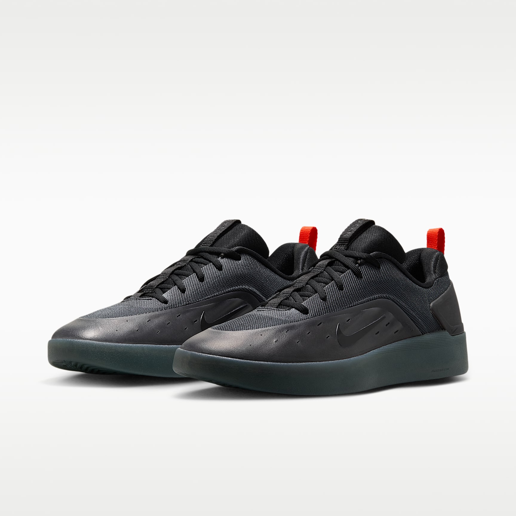 Nike SB Zoom Nyjah 4 Skateboardschuh – Cool Grey/Wolf Grey/Cool Grey/Weiß