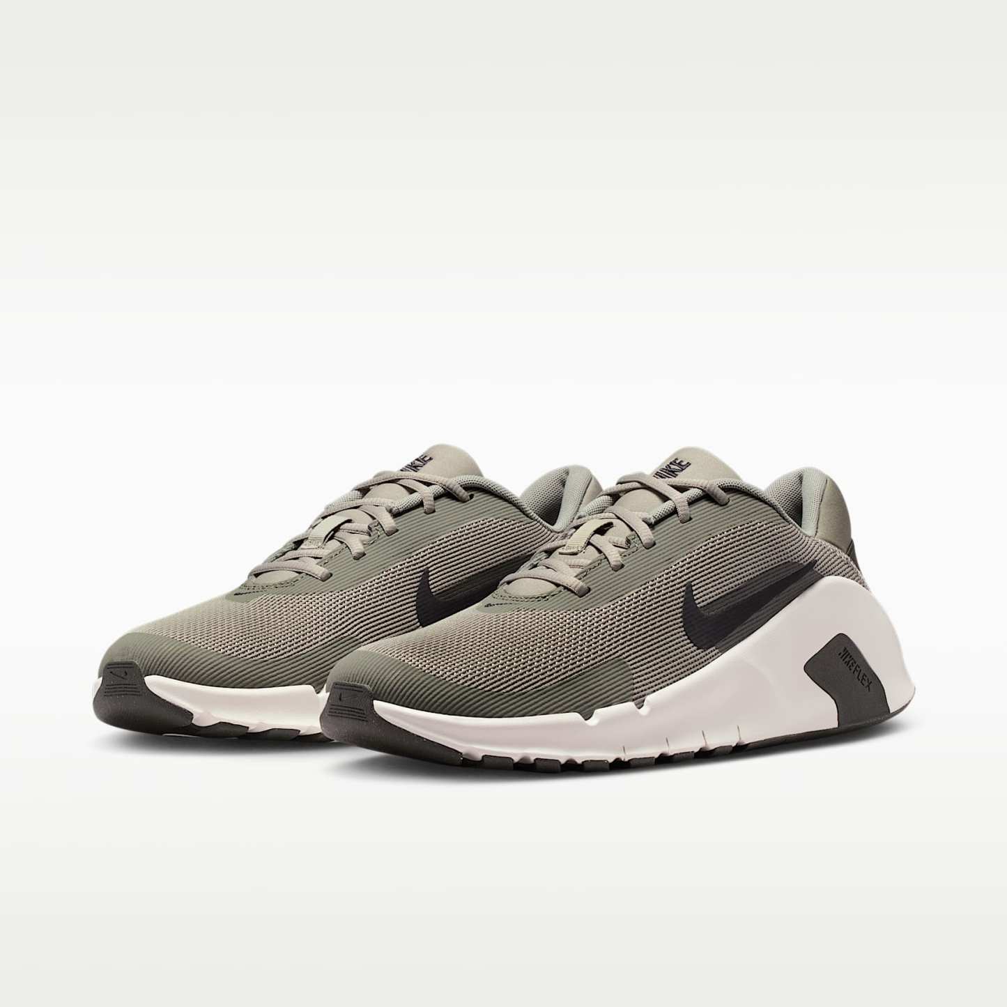 Nike Flex Train Workout-Schuh (Herren) – Light Army/Sequoia/Phantom/Schwarz