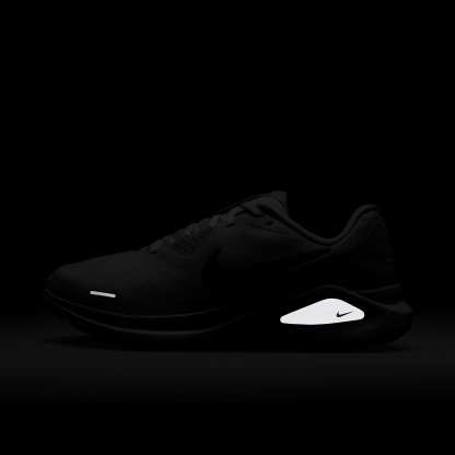 Nike Structure 26 Straßenlaufschuh (Damen) – Weiß/Pure Platinum/Schwarz