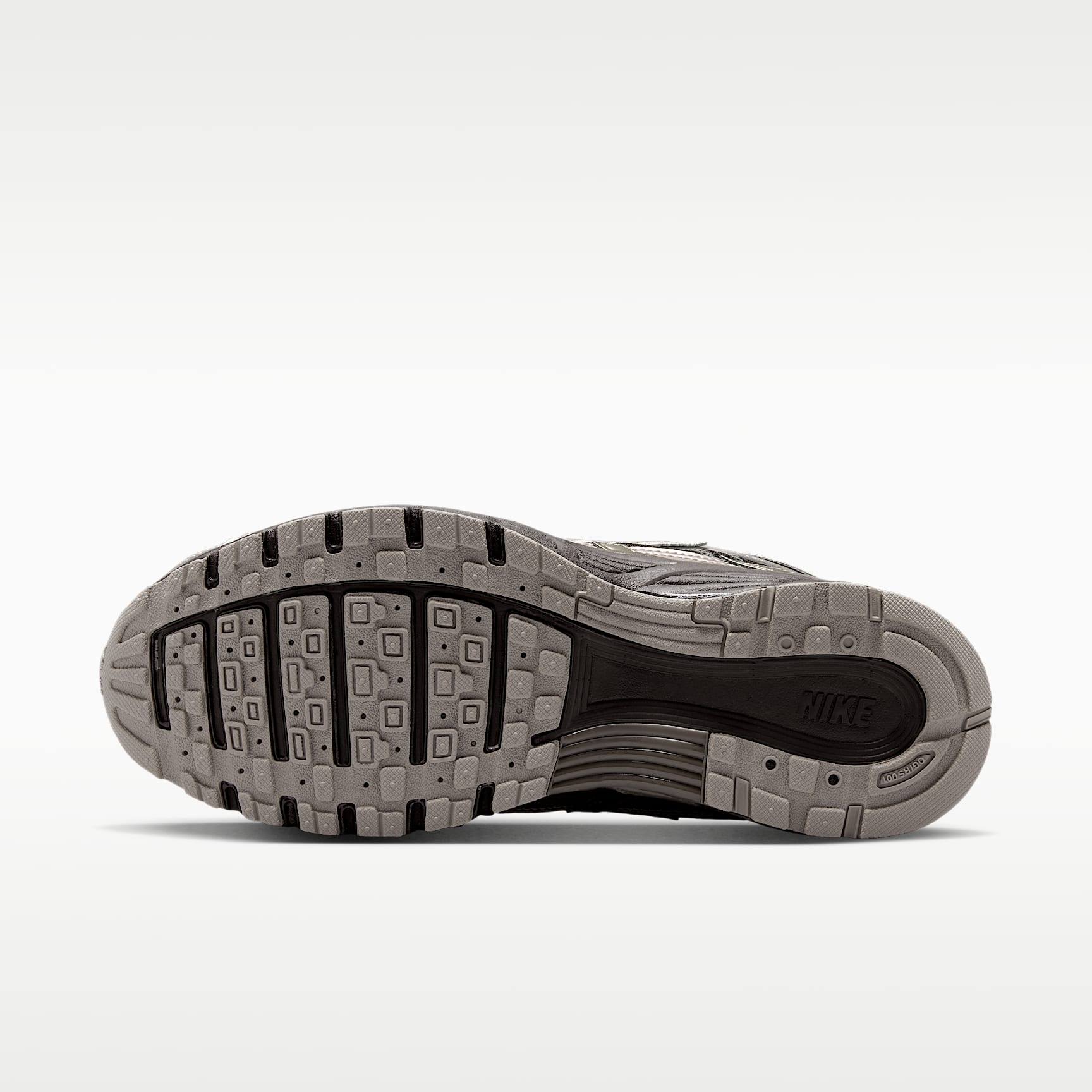 Nike P-6000 Schuh (Damen) – Velvet Brown/Cream II/Enigma Stone/Ridgerock