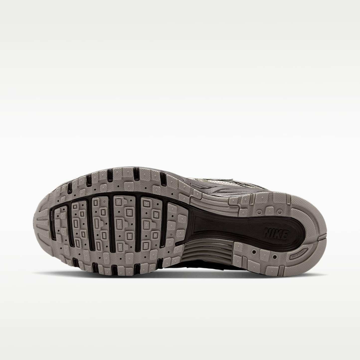 Nike P-6000 Schuh (Damen) – Velvet Brown/Cream II/Enigma Stone/Ridgerock