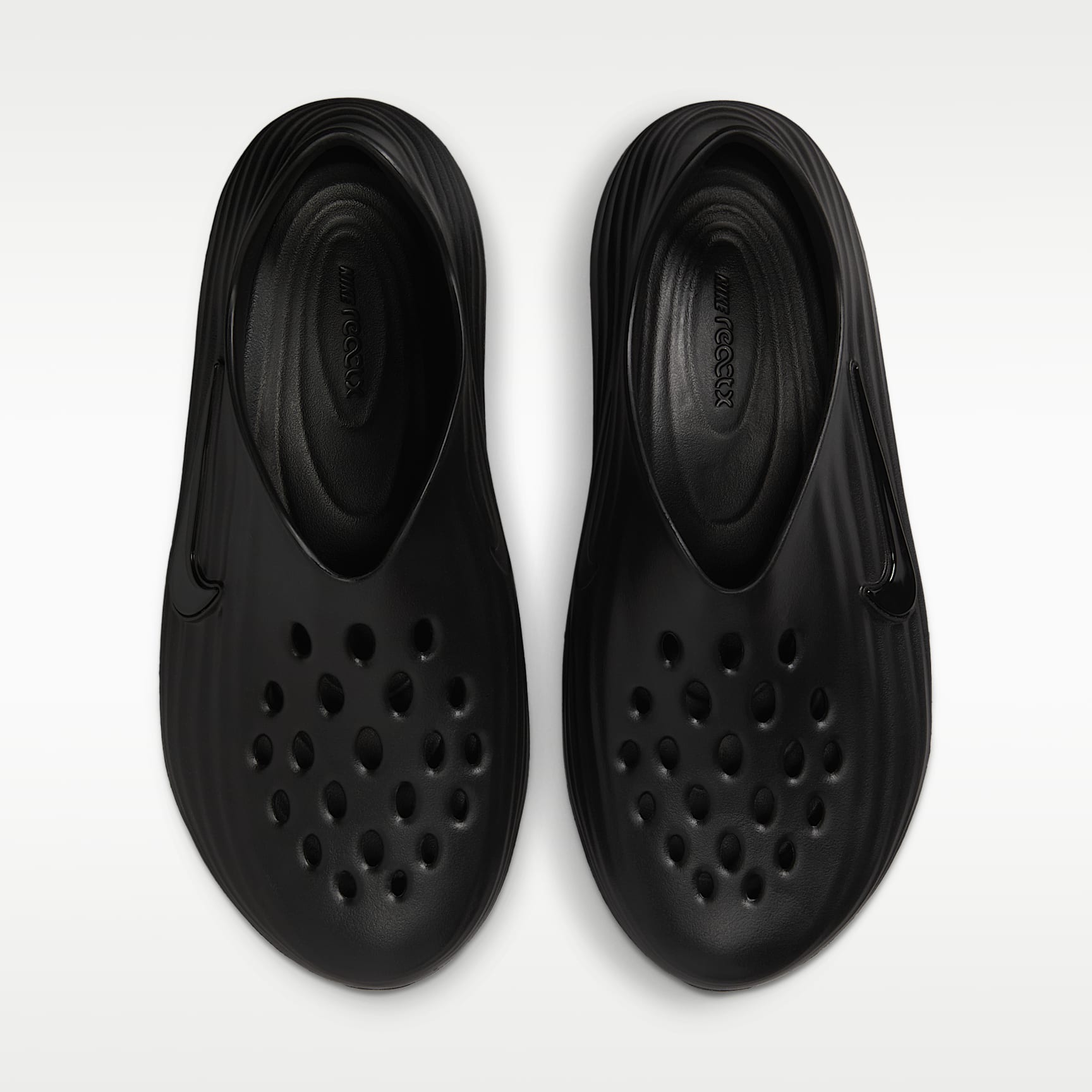 Nike ReactX Rejuven8 Schuh (Herren) – Schwarz/Schwarz/Schwarz