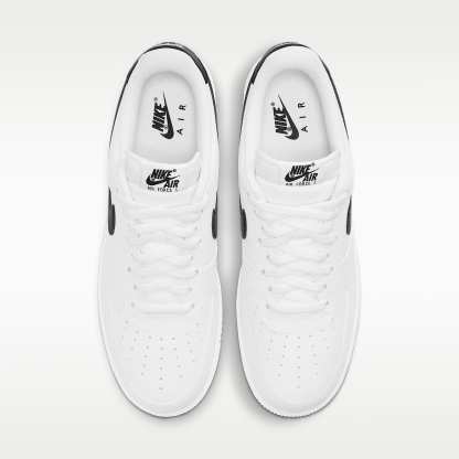 Nike Air Force 1 '07 Herrenschuh – Weiß/Schwarz