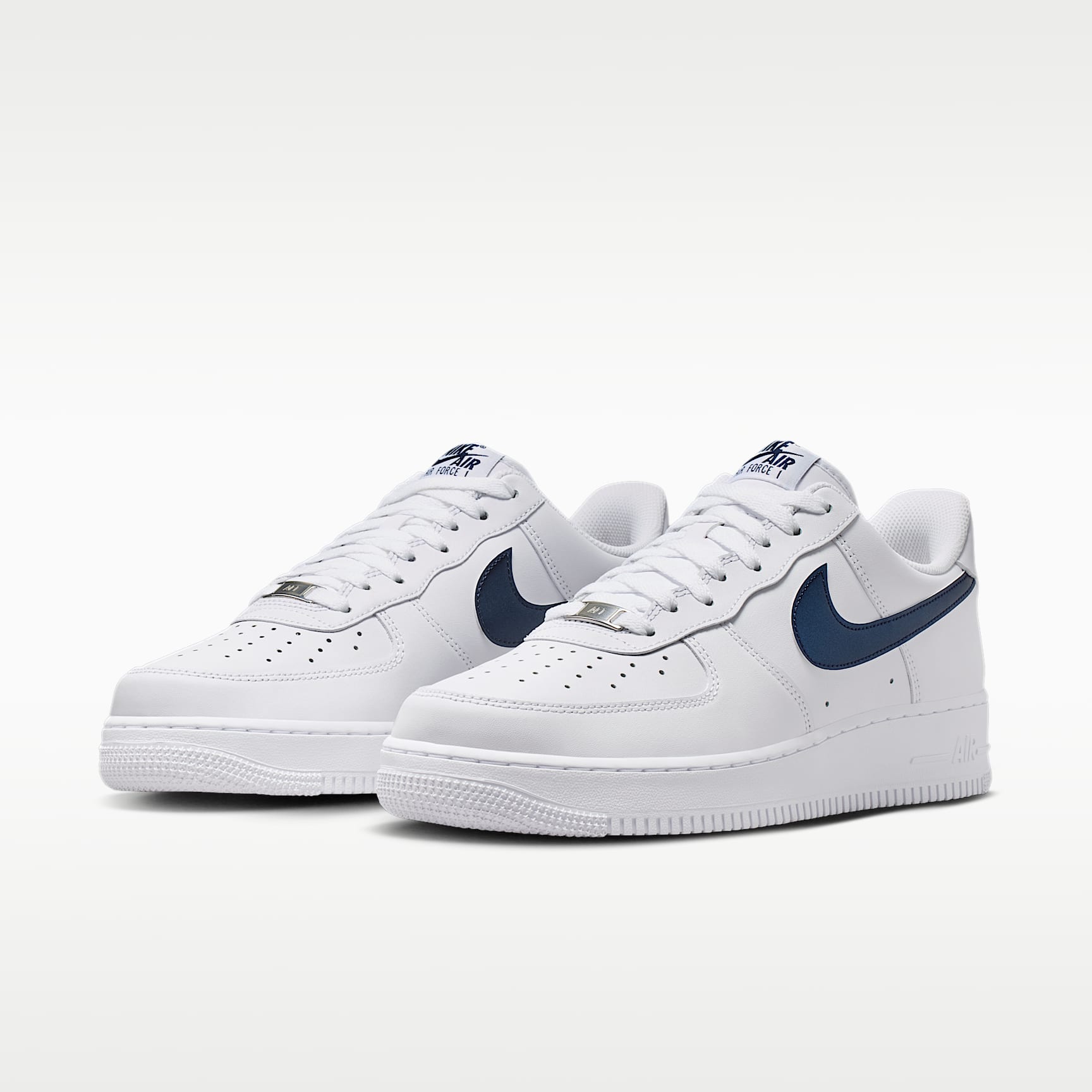 Nike Air Force 1 '07 LV8 „USA“ Schuhe (Herren) – Weiß/University Red/University Red/Midnight Navy