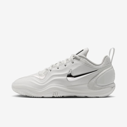 A'Two "White Label LX" A'ja Wilson Basketballschuh – Sail/Schwarz/Metallic Silver