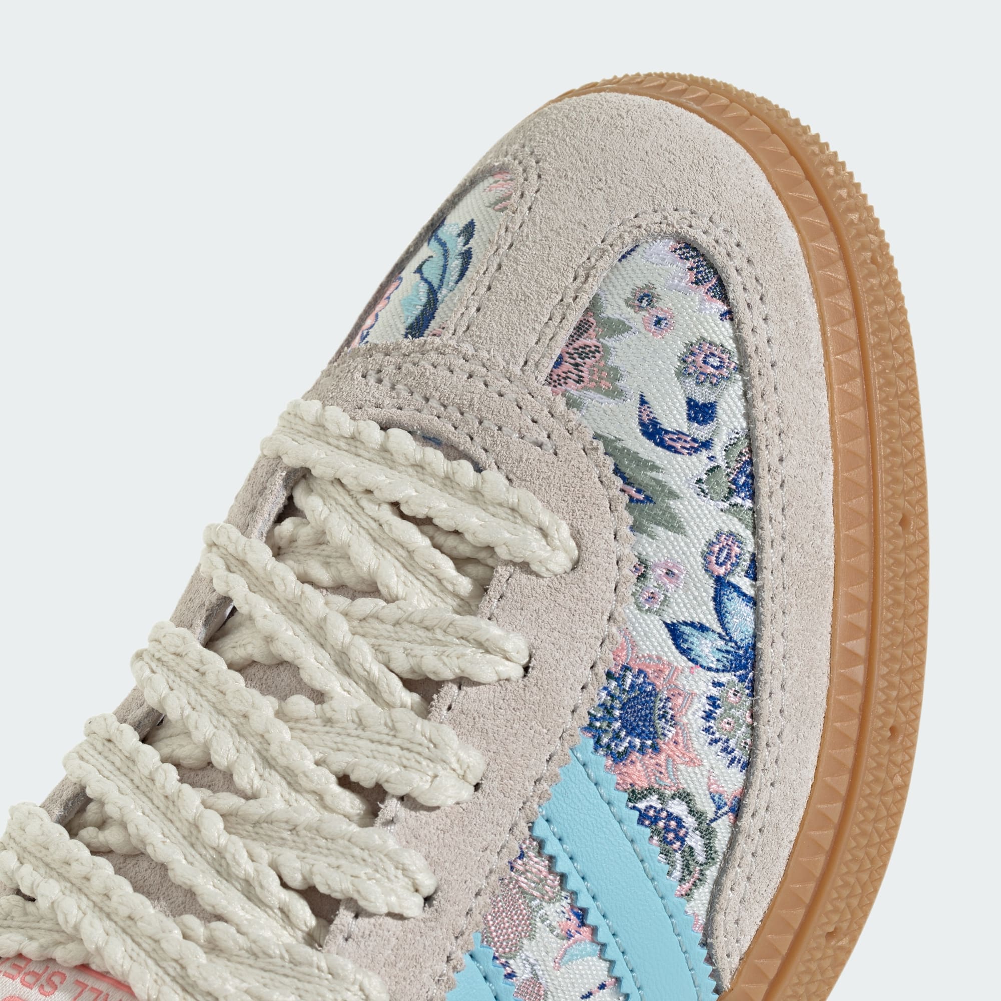 ADIDAS LIBERTY LONDON HANDBALL SPEZIAL SCHUH – Off White / Icey Blue / Gum – JQ2010
