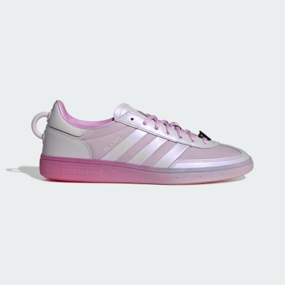 ADIDAS POKEMON HANDBALL SPEZIAL SCHUH – Ice Lavender / Ice Lavender / Bliss Lilac – KI8213