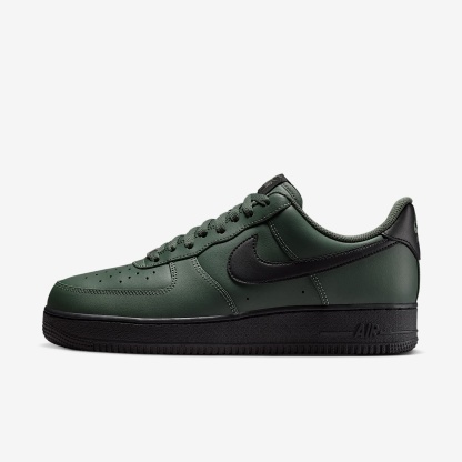 Nike Air Force 1 '07 Herrenschuh – Camo Green/Schwarz