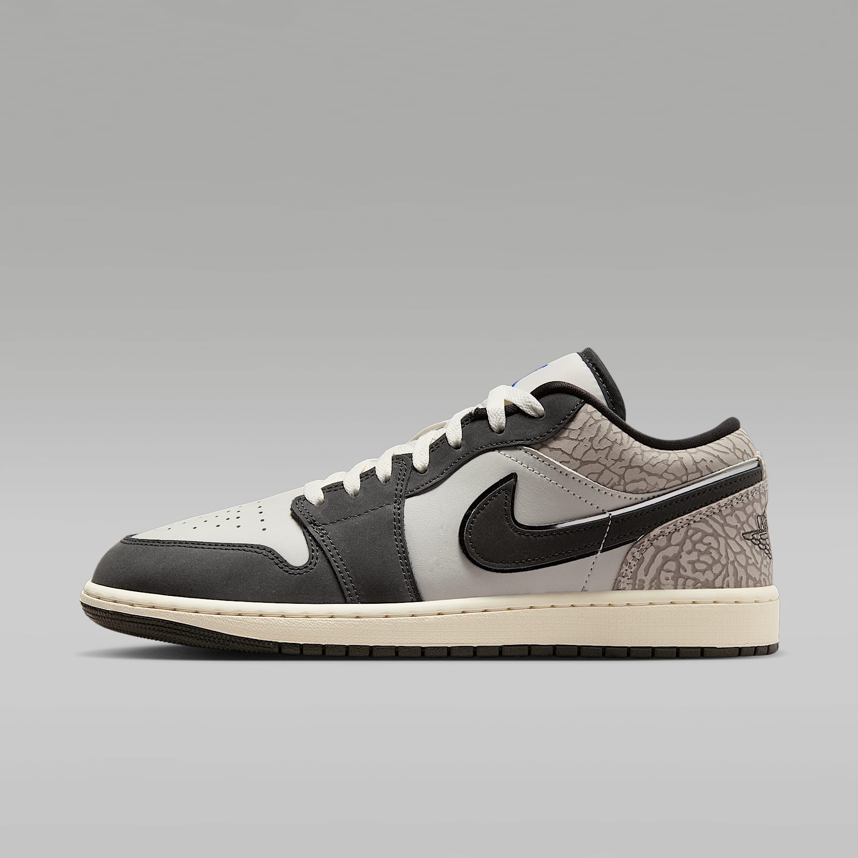 Air Jordan 1 Low SE Herrenschuh – Sail/Deep Pewter/Gamma Grey/Game Royal