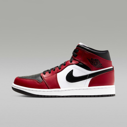 Air Jordan 1 Mid Schuh (Herren) – Schwarz/Gym Red/Schwarz