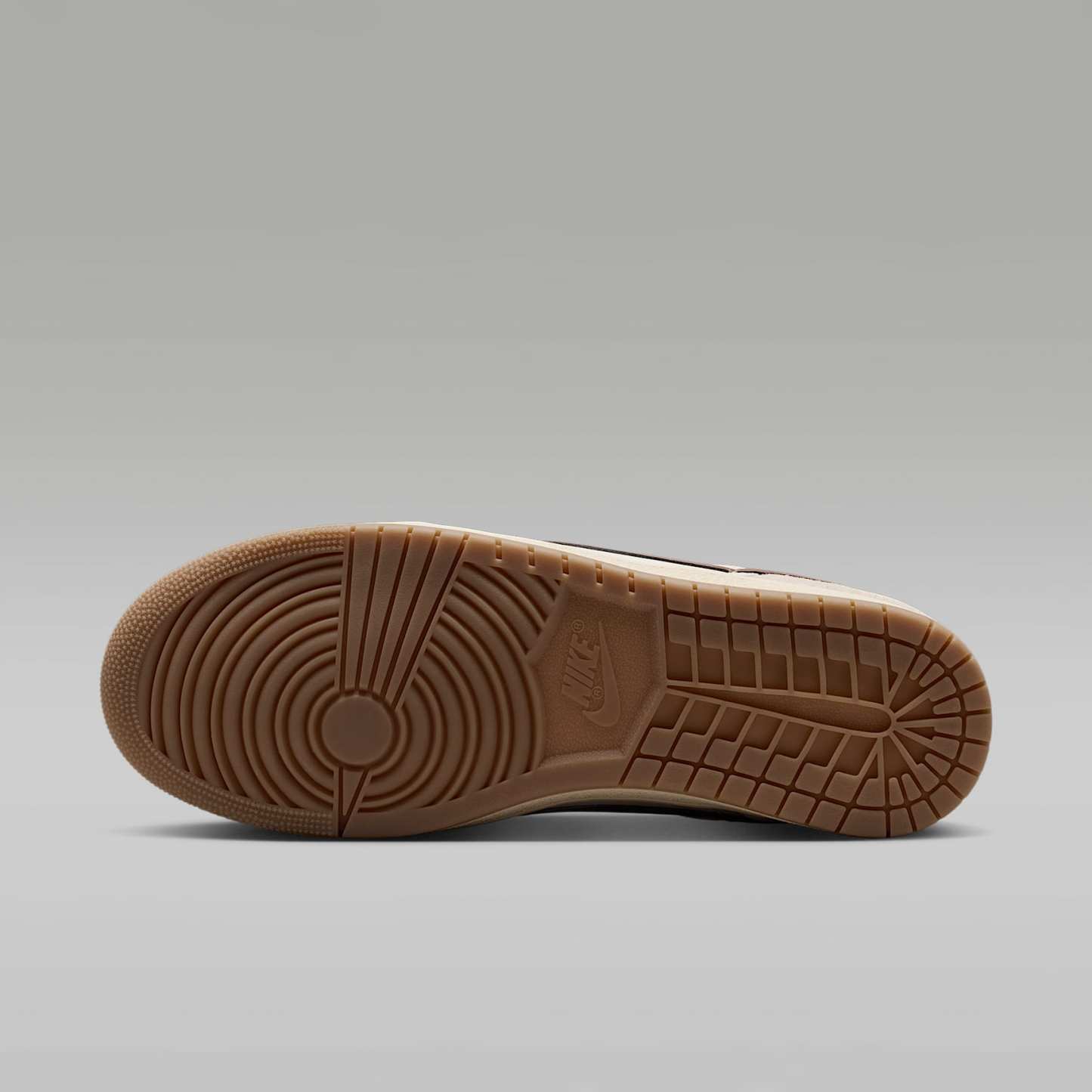 Air Jordan Skyline Low LE Schuh (Herren) – Sail/Light Orewood Brown/Muslin/Fauna Brown