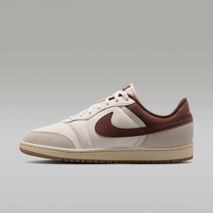 Air Jordan Skyline Low LE Schuh (Herren) – Sail/Light Orewood Brown/Muslin/Fauna Brown