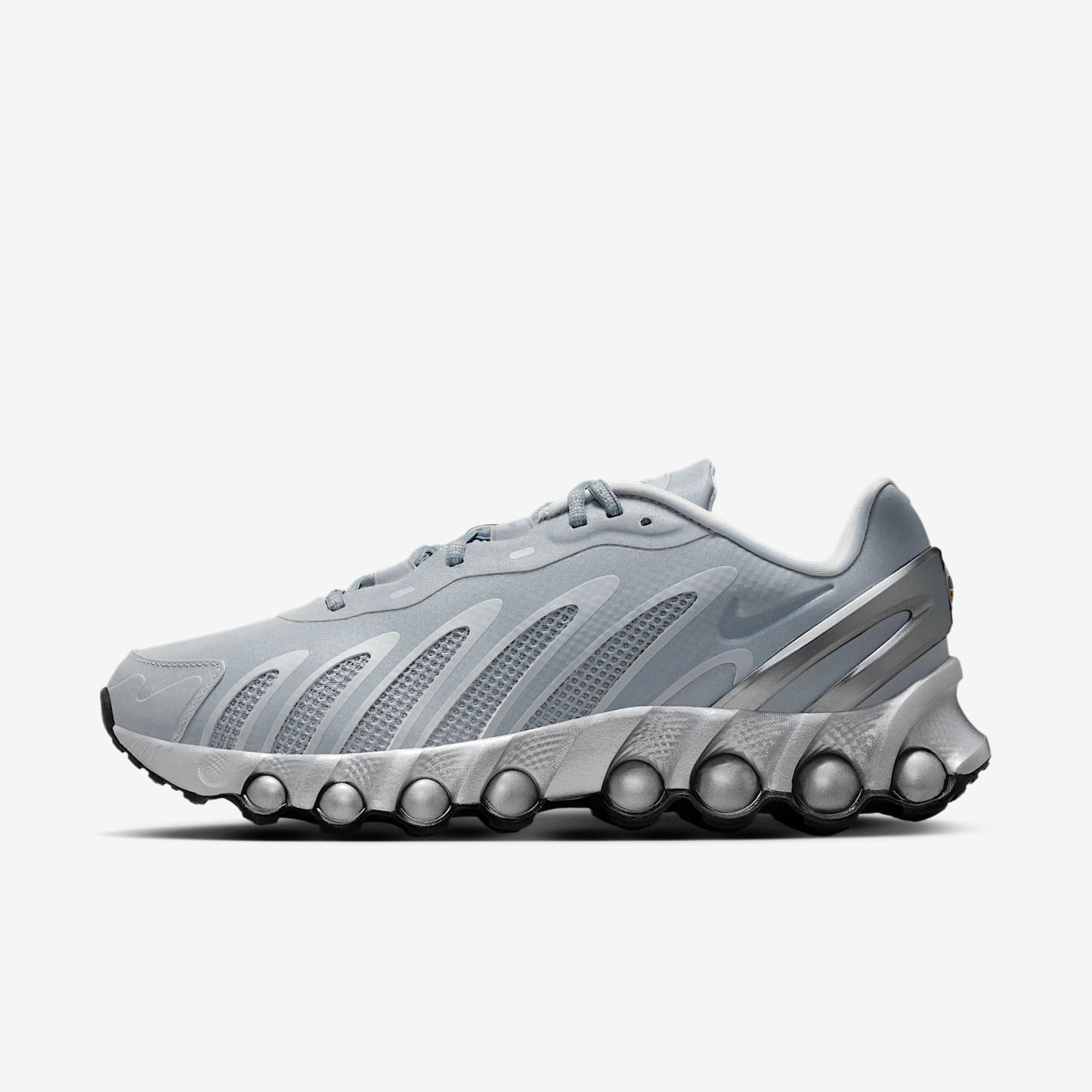 Nike Air Max Dn8 Schuh (Herren) – Metallic Silver/Schwarz/Metallic Silver