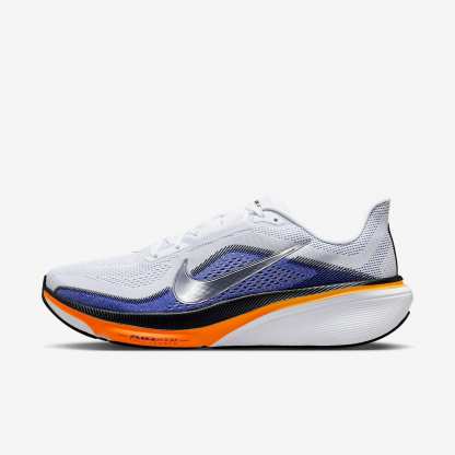 Nike Pegasus 42 Straßenlaufschuh (Herren) – Weiß/Lapis/Total Orange/Metallic Silver