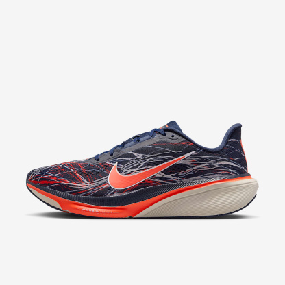 Nike Pegasus 42 Straßenlaufschuh (Herren) – Obsidian/Light Bone/Bright Crimson/Dynamic Yellow