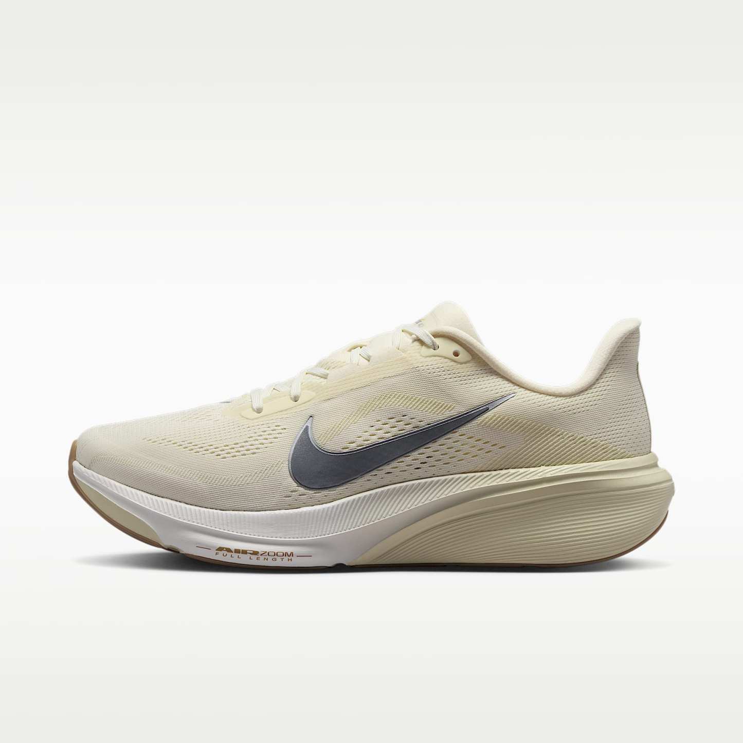 Nike Pegasus 42 Straßenlaufschuh (Herren) – Coconut Milk/Light Khaki/Gum Light Brown/Metallic Silver
