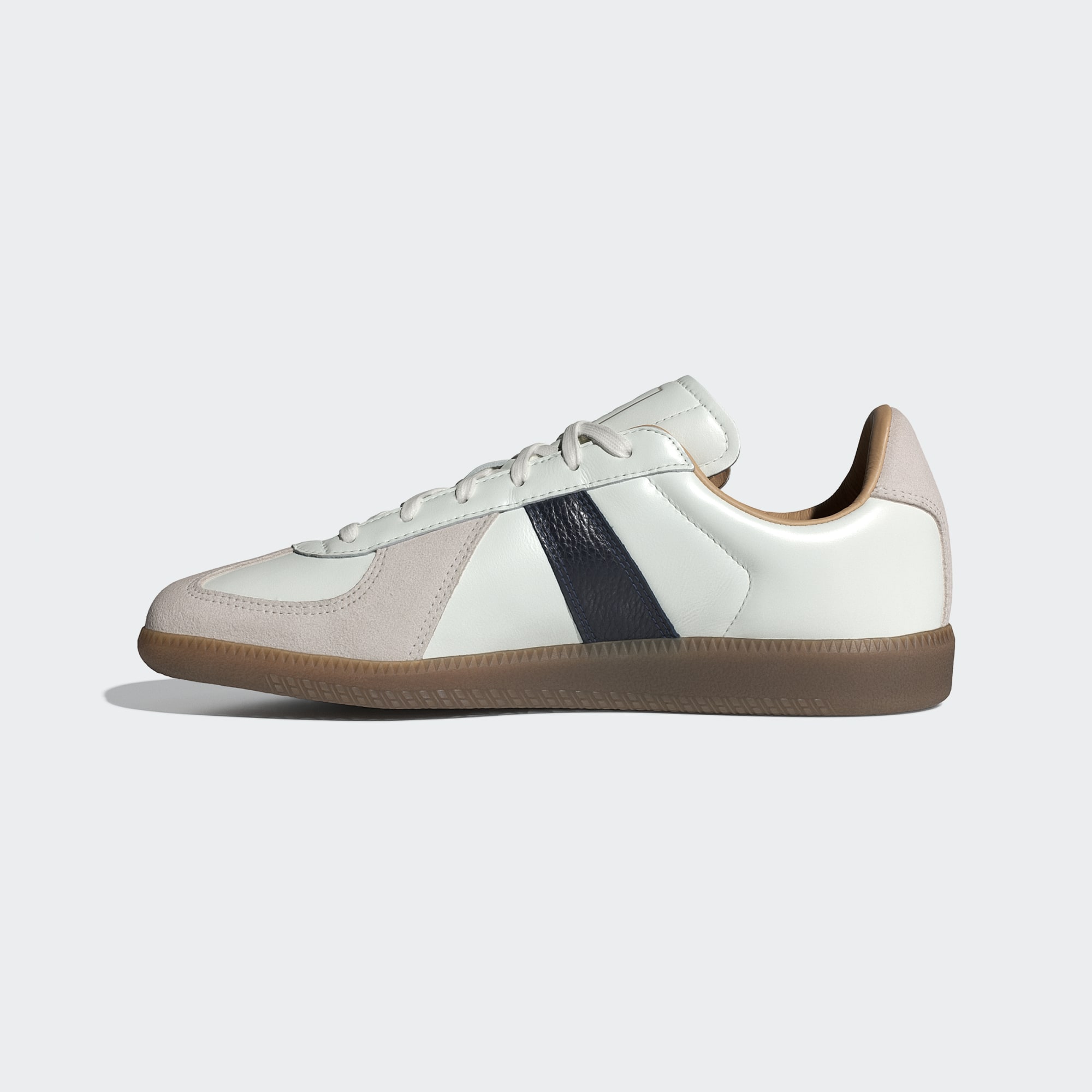 BW ARMY SCHUH – Core White / Night Indigo / Gum – HQ9234