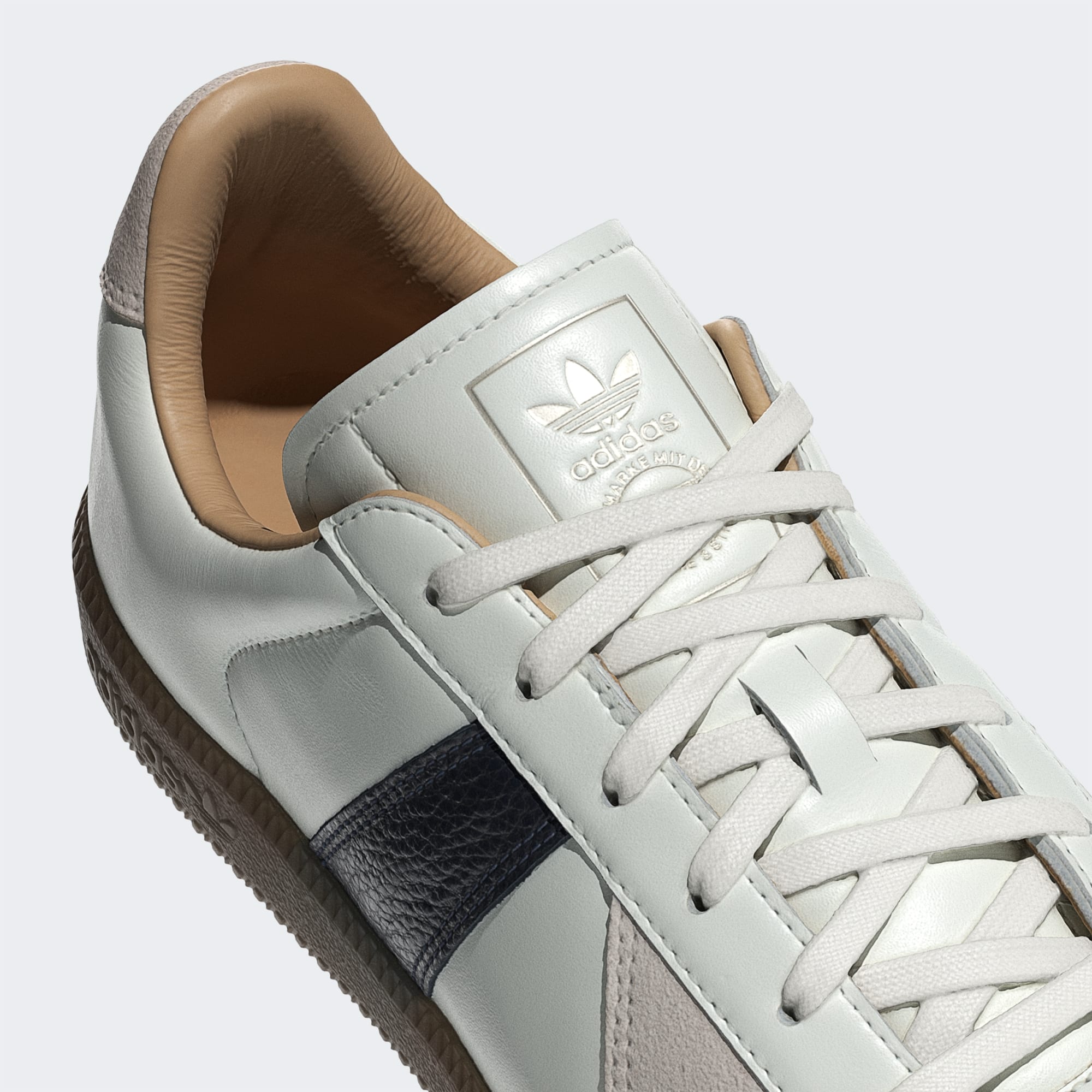 BW ARMY SCHUH – Core White / Night Indigo / Gum – HQ9234