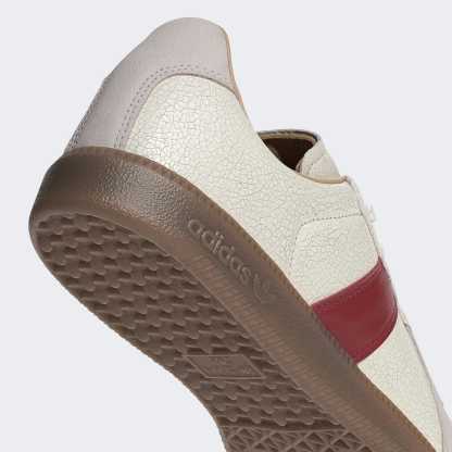 BW ARMY SCHUH – Core White / Team Victory Red / Gum – HQ9264