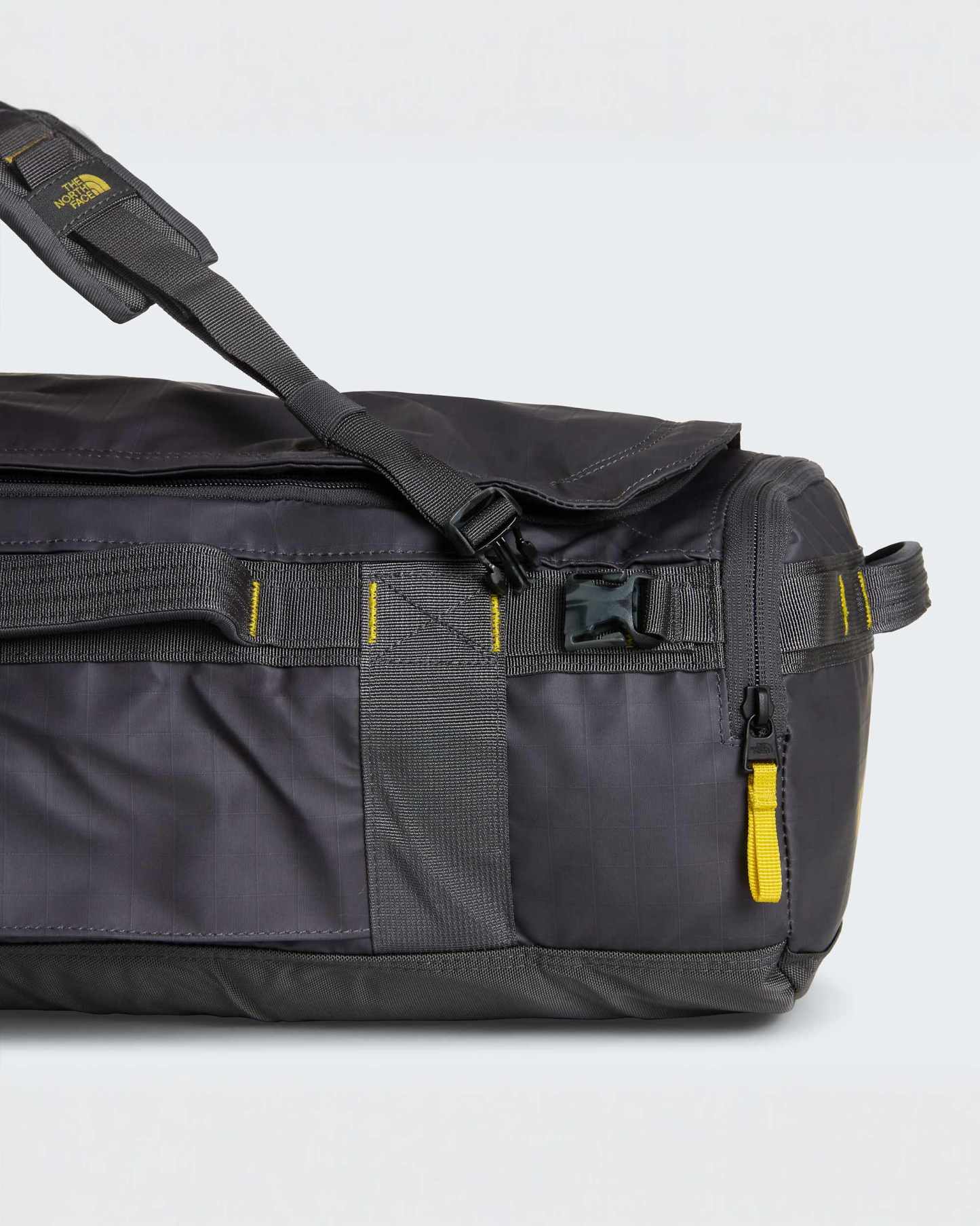 Base Camp Voyager Duffel-Tasche 32 Liter – Anthracite Grey-Pigment Yellow