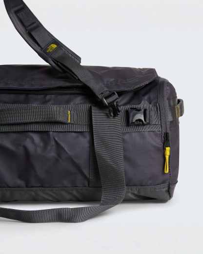 Base Camp Voyager 42-Liter-Duffel-Tasche – Anthracite Grey-Pigment Yellow