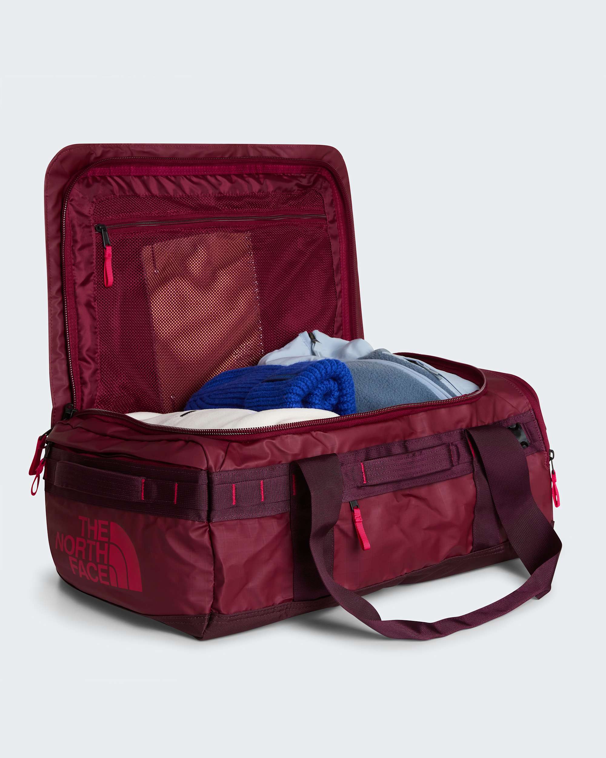 Base Camp Voyager 42-Liter-Duffel-Tasche – Burgundy Crush-Deep Burgundy-Lali Guran