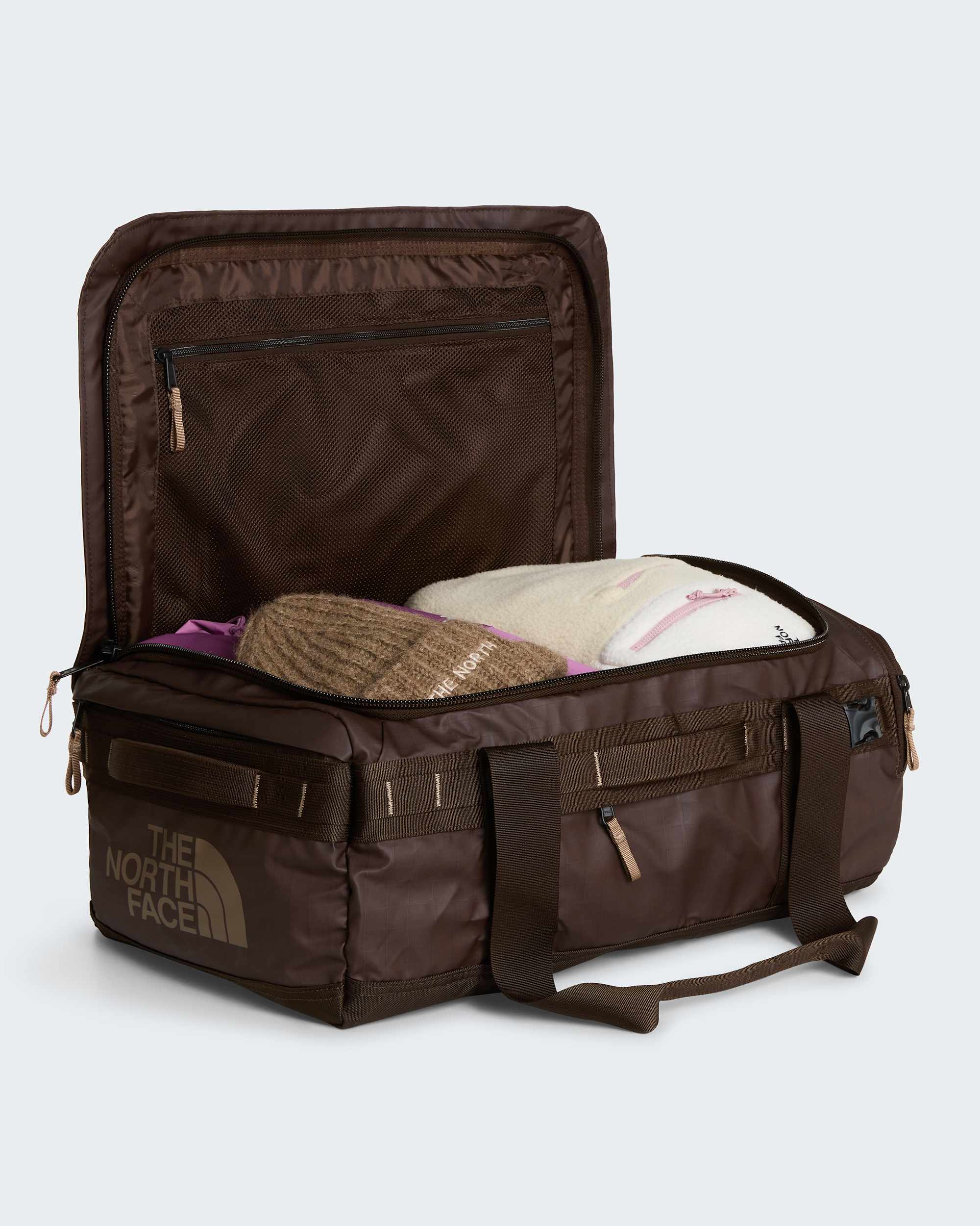 Base Camp Voyager 42-Liter-Duffel-Tasche – Dark Chestnut-Garnet