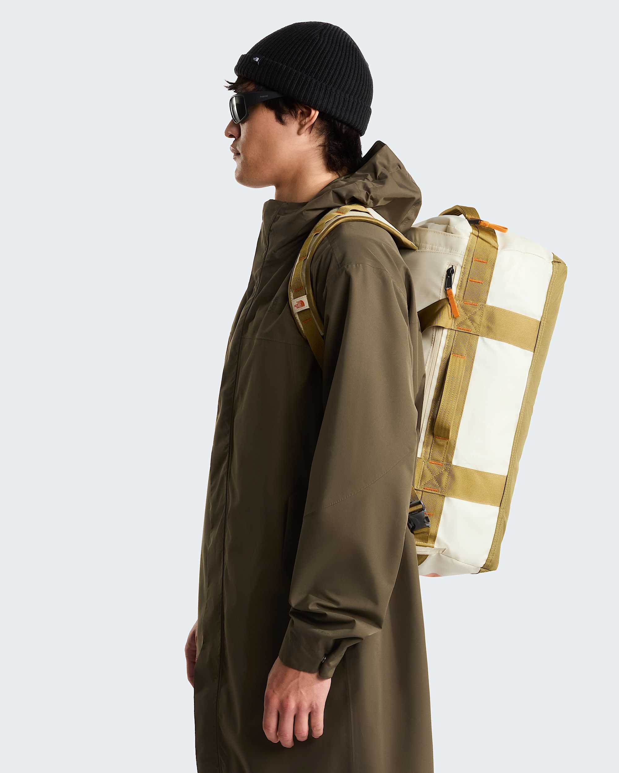 Base Camp Voyager 42-Liter-Duffel-Tasche – Desert Stone-Cedar-Desert Rust