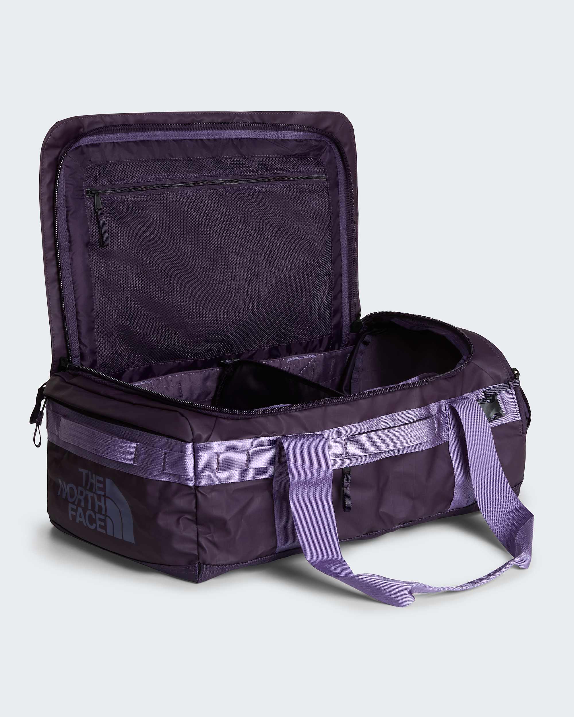 Base Camp Voyager 42-Liter-Duffel-Tasche – Endless Dusk-Grounded Plum