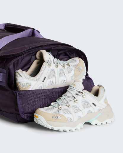 Base Camp Voyager 42-Liter-Duffel-Tasche – Endless Dusk-Grounded Plum