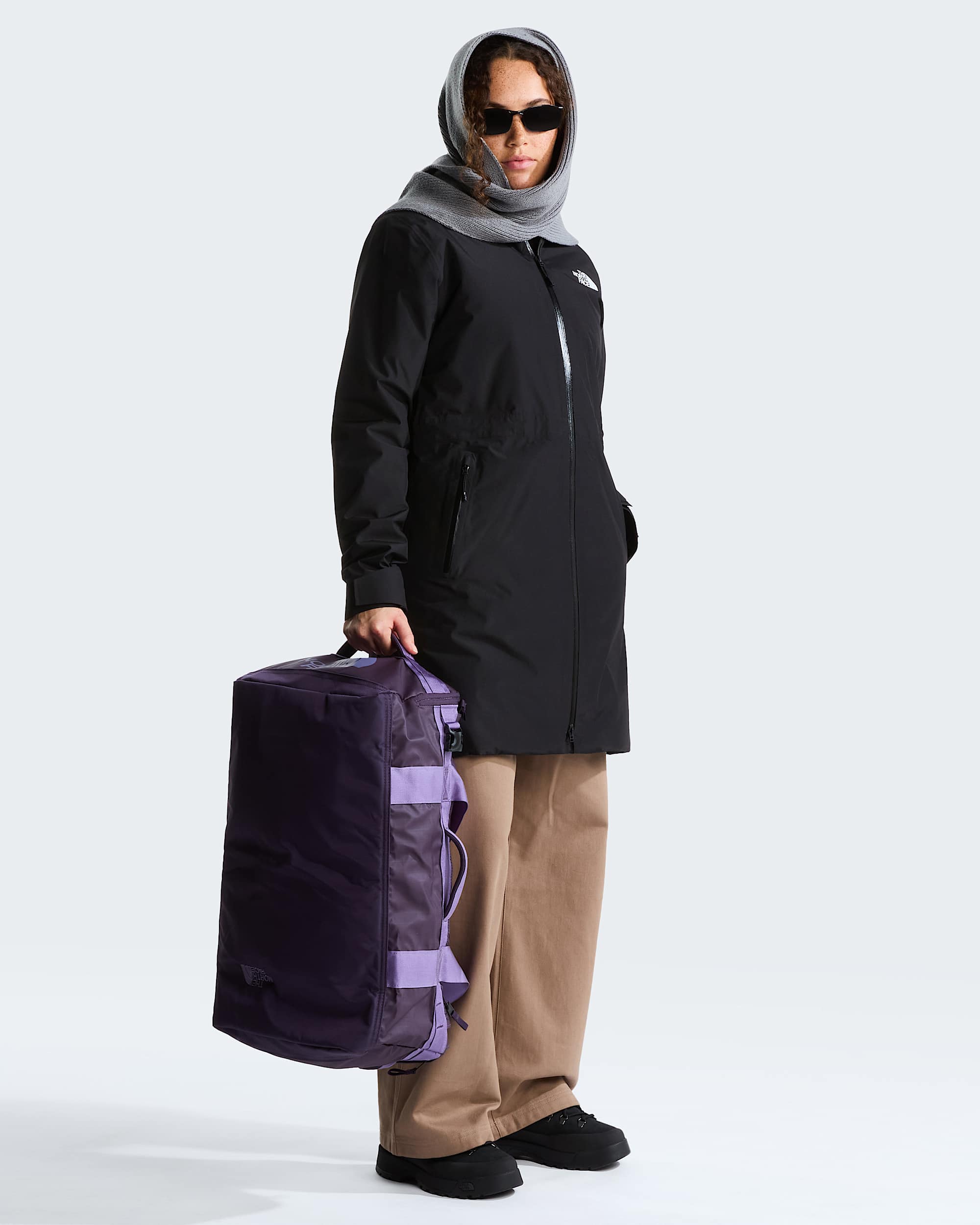Base Camp Voyager 42-Liter-Duffel-Tasche – Endless Dusk-Grounded Plum
