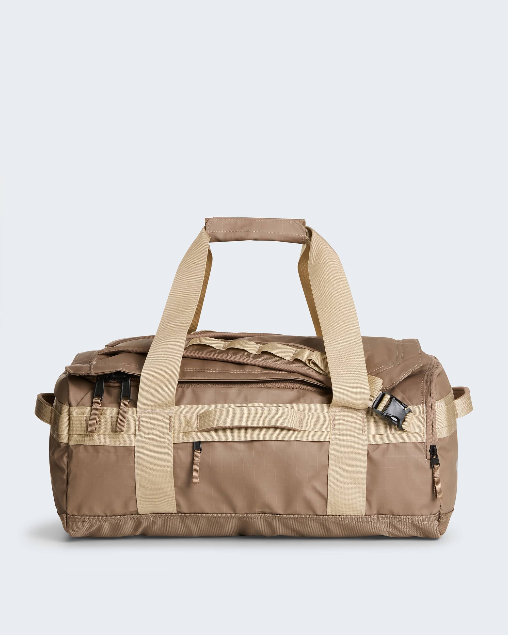Base Camp Voyager 42-Liter-Duffel-Tasche – Garnet-Timeless Taupe