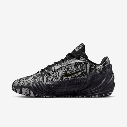 Giannis Freak 8 "Etched in Stone" Basketballschuh – Schwarz/Light Smoke Grey/Volt