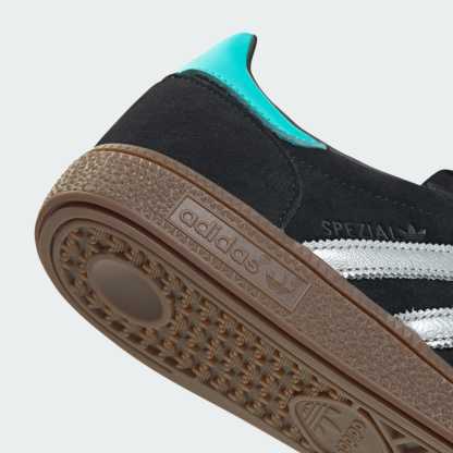 HANDBALL SPEZIAL MERCEDES SCHUH – Core Black / Silver Metallic / Gum – KJ1185