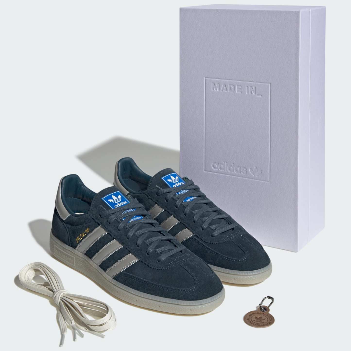 HANDBALL SPEZIAL MIG SCHUH – Arctic Night / Silver Metallic / Mist Stone – KK4953