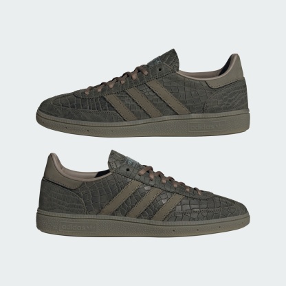 HANDBALL SPEZIAL SCHUH – Night Cargo / Olive Strata / Blanch Brown – KJ9964
