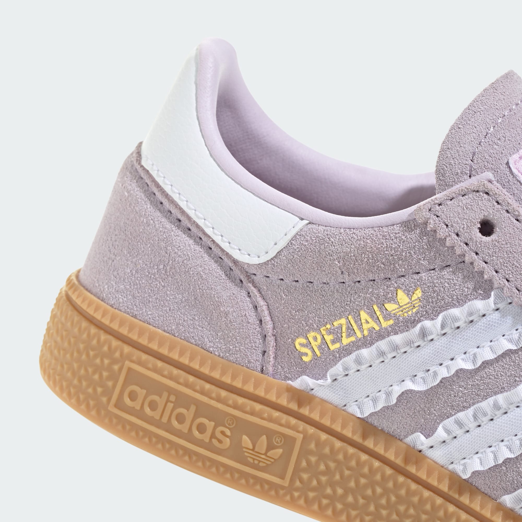 HANDBALL SPEZIAL SCHUH – Ice Lavender / Cloud White / Gum – LA4010