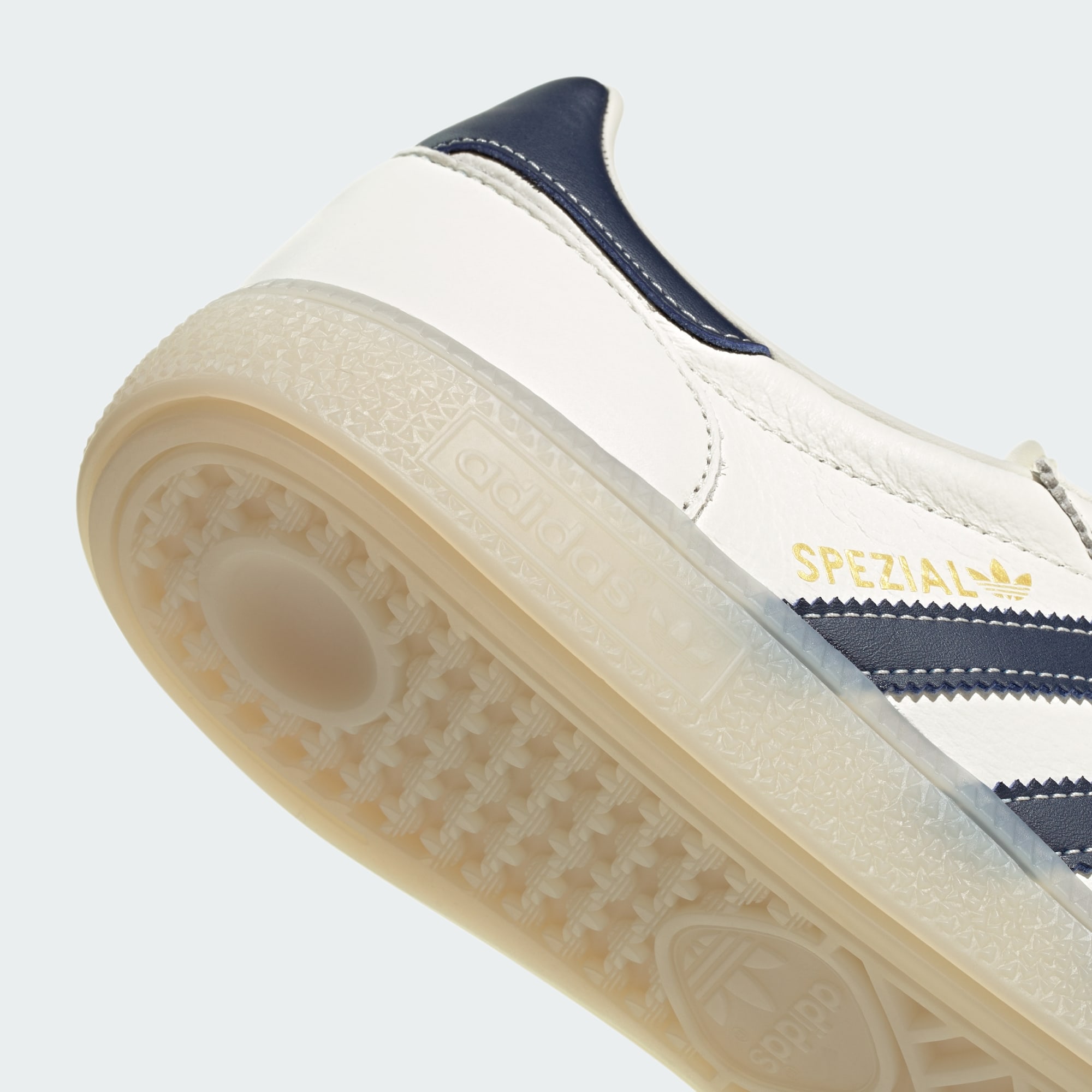 HANDBALL SPEZIAL SCHUH – Core White / Night Indigo / Off White – KJ9928