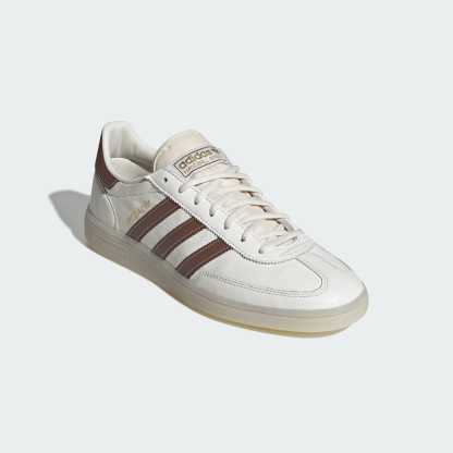 HANDBALL SPEZIAL SCHUH – Core White / Preloved Brown / Off White – KZ6712