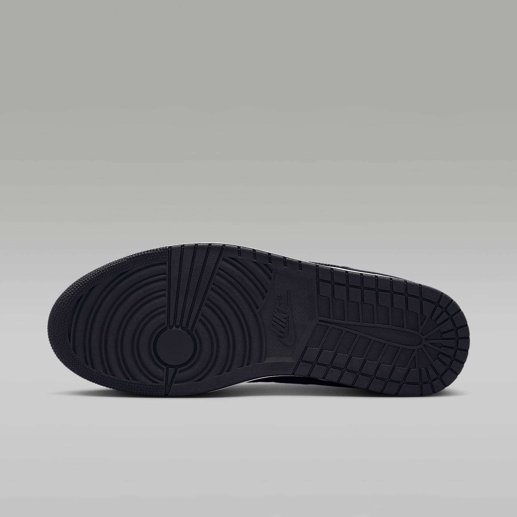 Jordan Court Connect Low Herrenschuhe – Schwarz/Weiß